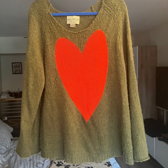 Wild fox heart sweater - Picture 1 of 4